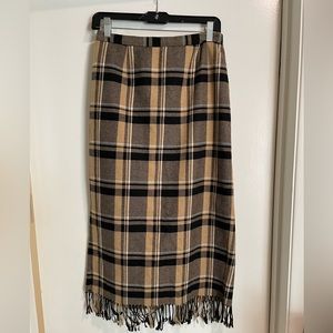 VINTAGE plaid midi skirt.